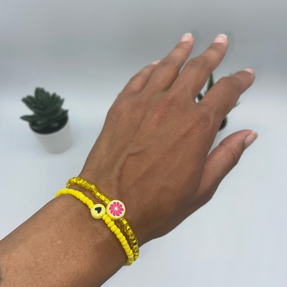 Handmade Trendy Y2K Inspired Glass Seed Bead Bracelet Set - Picture 5 of 8